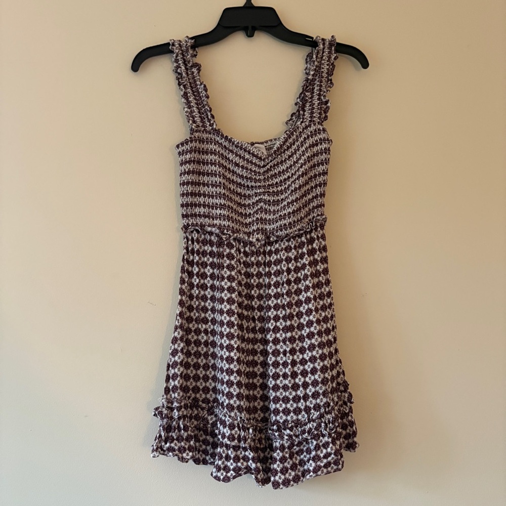 Skylar + Madison S Burgundy Smocked Ruffle Strap Mini Dress Boho Rayon - Picture 1 of 4